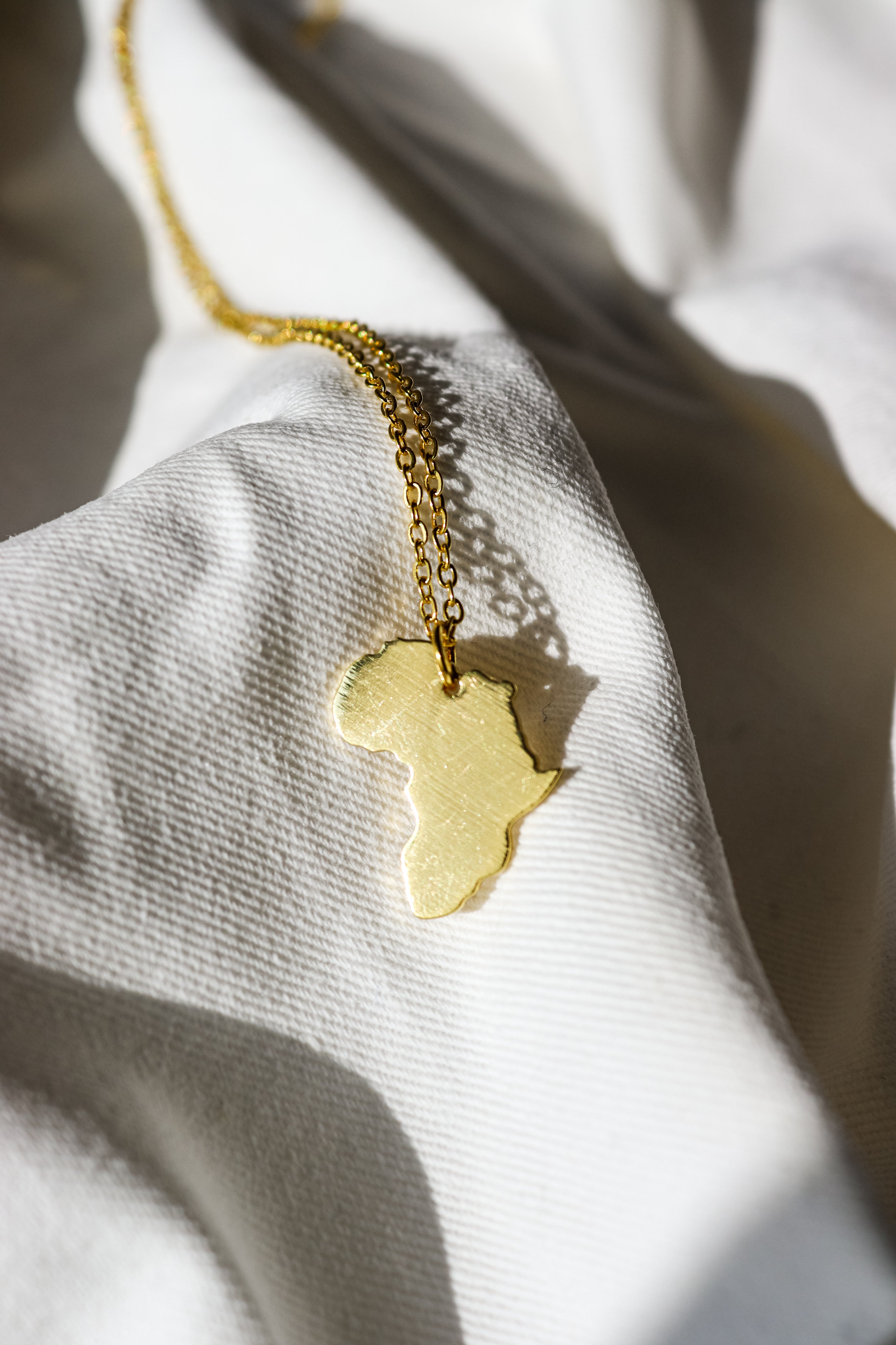 Wear Your Roots - Goldrush